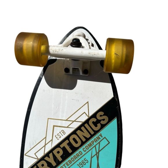 Kryptonics Mini-Fish Cruiser 23” Skateboard - Picture 6 of 9
